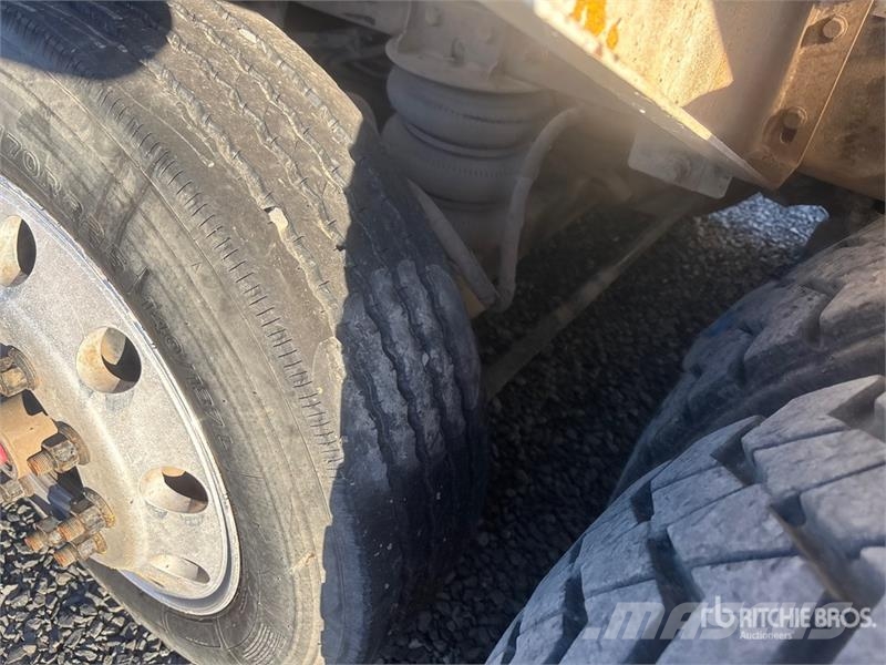 Peterbilt 567 12x4 Mixer Truck Avtomešalci za beton