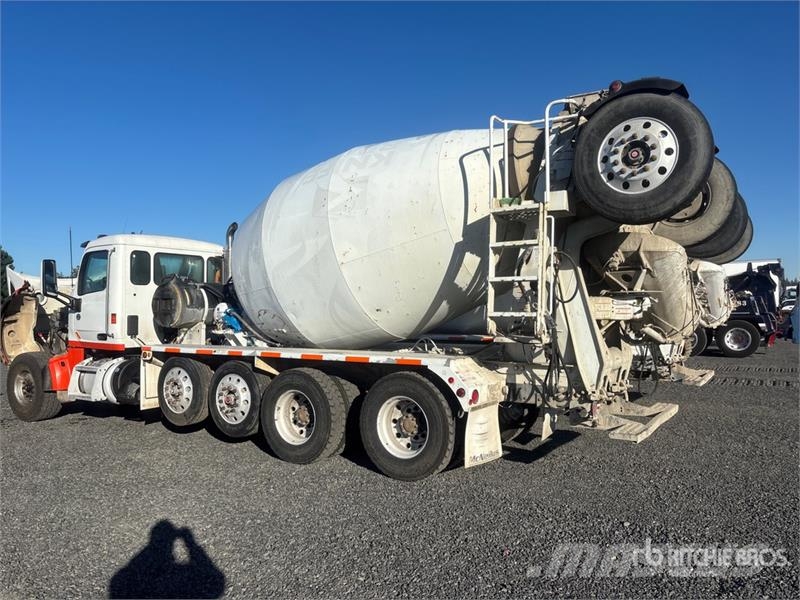 Peterbilt 567 12x4 Mixer Truck Betonmischer