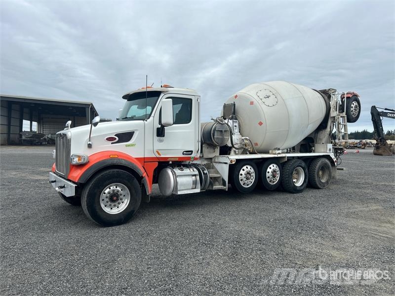 Peterbilt 567 12x4 Mixer Truck Бетономішалки (Автобетонозмішувачі)