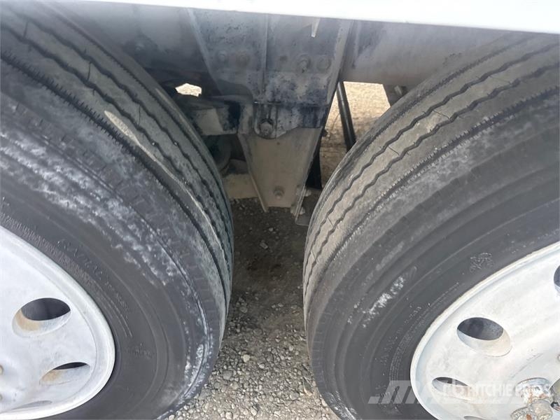 Peterbilt 567 12x4 Mixer Truck Camiões de betão