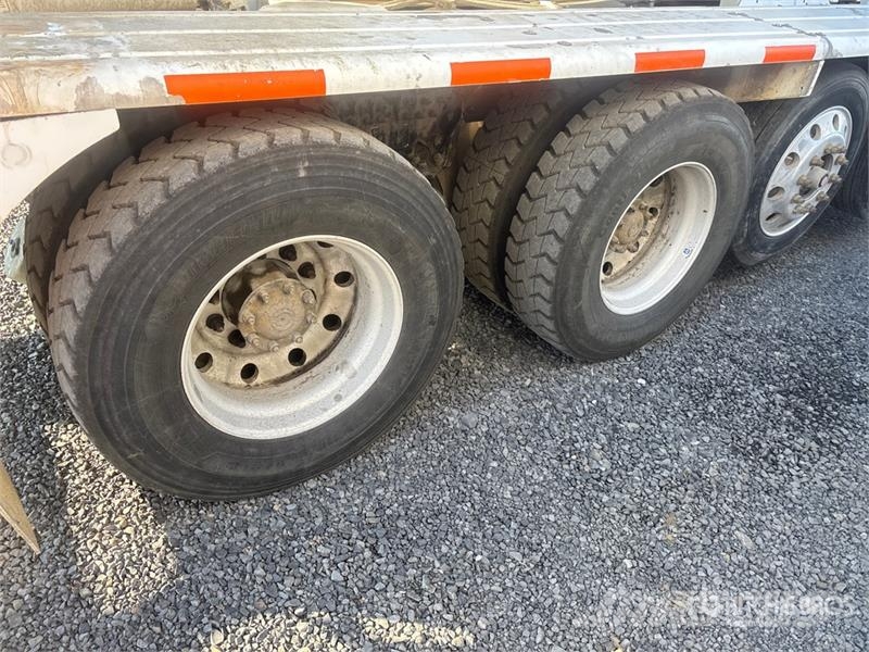 Peterbilt 567 12x4 Mixer Truck Betonmischer