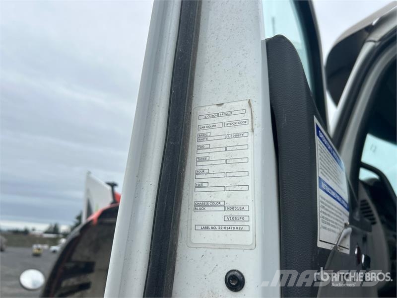 Peterbilt 567 12x4 Mixer Truck Бетономішалки (Автобетонозмішувачі)