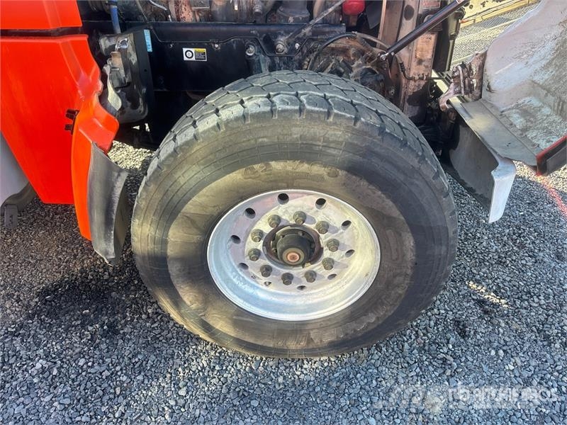 Peterbilt 567 12x4 Mixer Truck Betonmischer