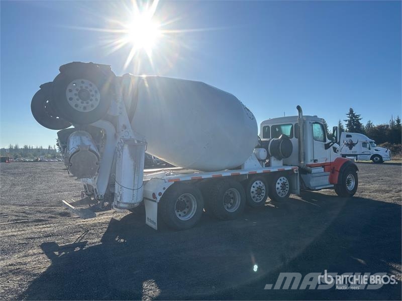 Peterbilt 567 12x4 Mixer Truck Betonmischer