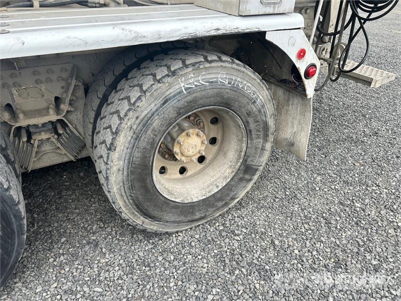 Peterbilt 567 12x4 Mixer Truck Бетономішалки (Автобетонозмішувачі)