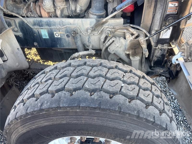 Peterbilt 567 12x4 Mixer Truck Avtomešalci za beton