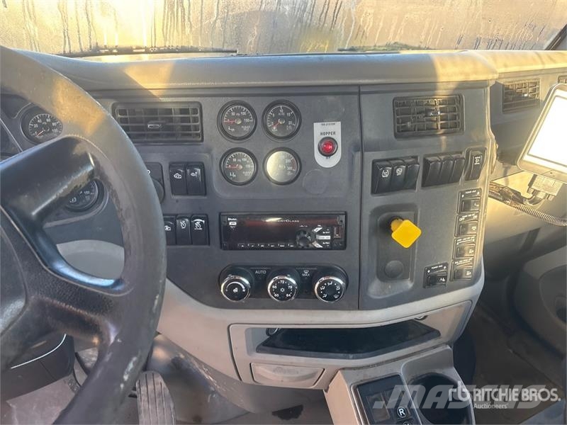Peterbilt 567 12x4 Mixer Truck Avtomešalci za beton