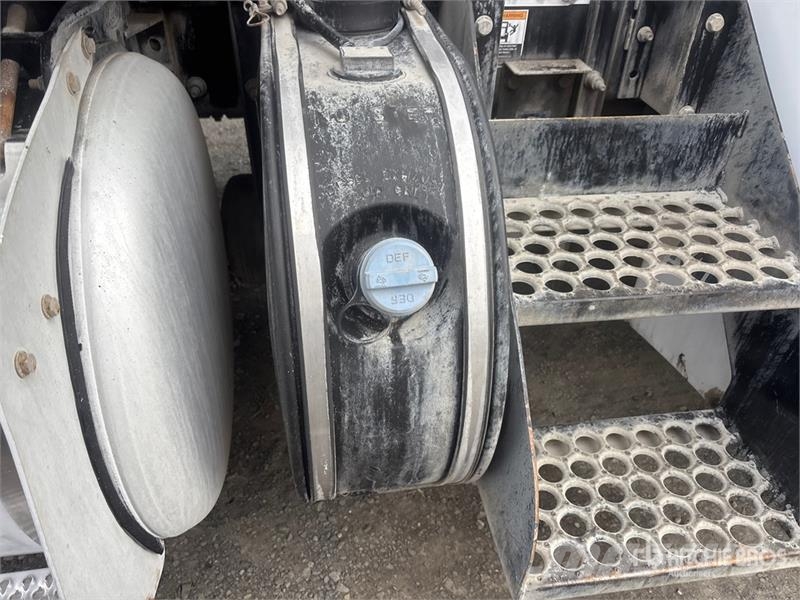 Peterbilt 567 12x4 Mixer Truck Camiões de betão