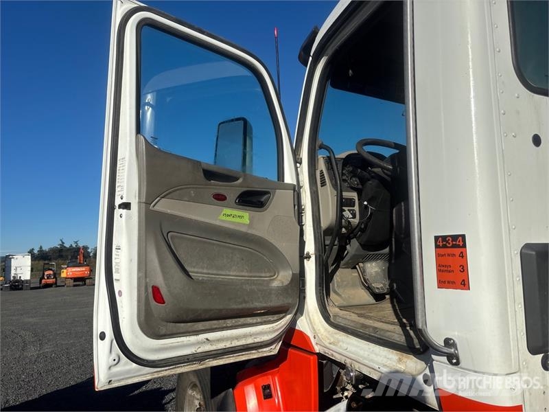 Peterbilt 567 12x4 Mixer Truck Betonmischer