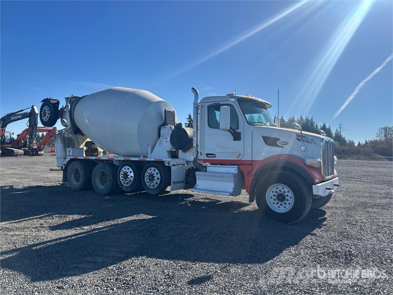Peterbilt 567 12x4 Mixer Truck Автобетоносмесители