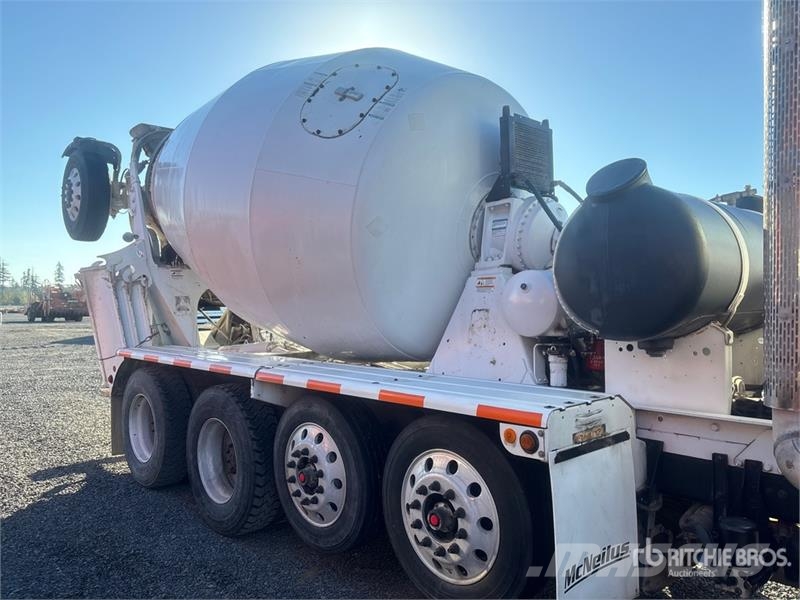 Peterbilt 567 12x4 Mixer Truck Betonmischer