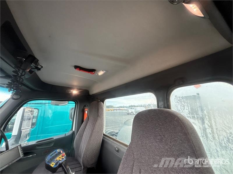 Peterbilt 567 12x4 Mixer Truck Camiões de betão