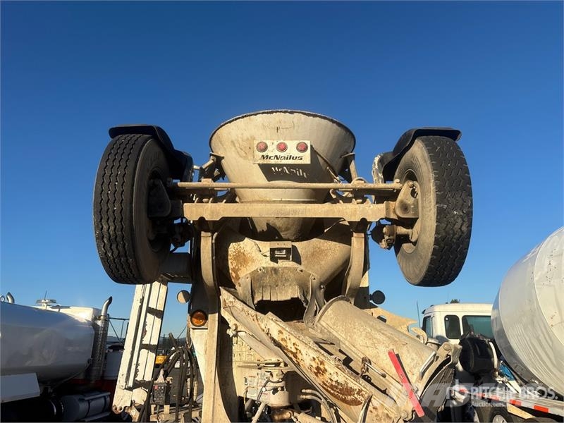 Peterbilt 567 12x4 Mixer Truck Avtomešalci za beton