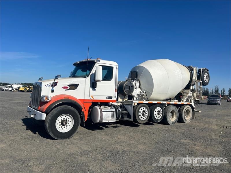 Peterbilt 567 12x4 Mixer Truck Автобетоносмесители