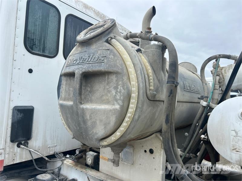 Peterbilt 567 12x4 Mixer Truck Бетономішалки (Автобетонозмішувачі)