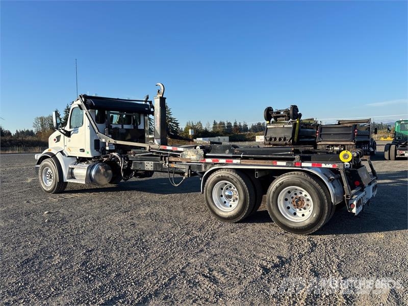 Peterbilt 567 6x4 Hooklift Truck Vinçli kamyonlar