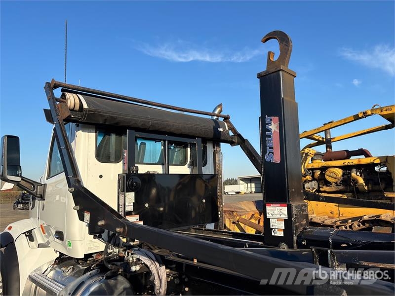 Peterbilt 567 6x4 Hooklift Truck Vinçli kamyonlar