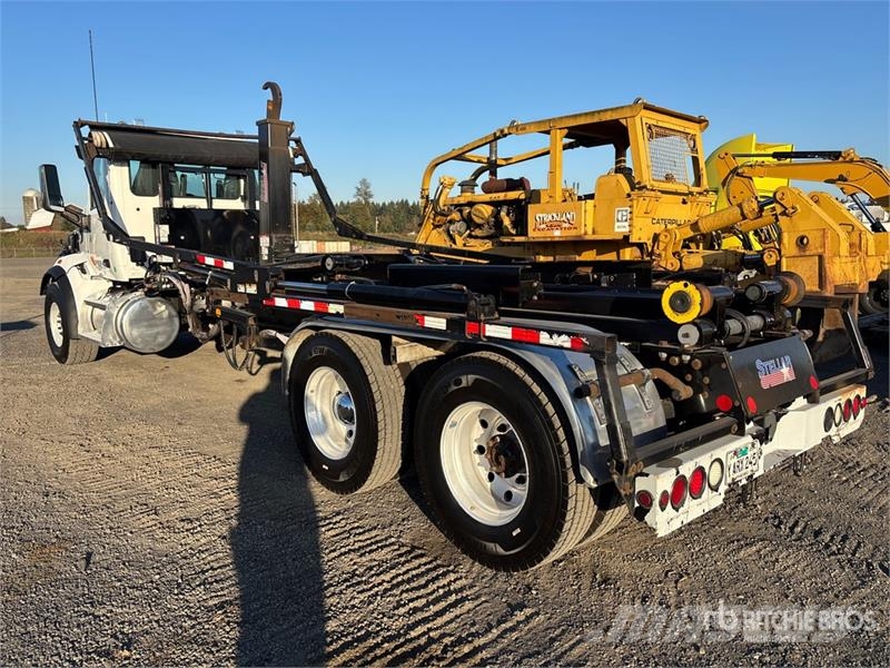 Peterbilt 567 6x4 Hooklift Truck Vinçli kamyonlar