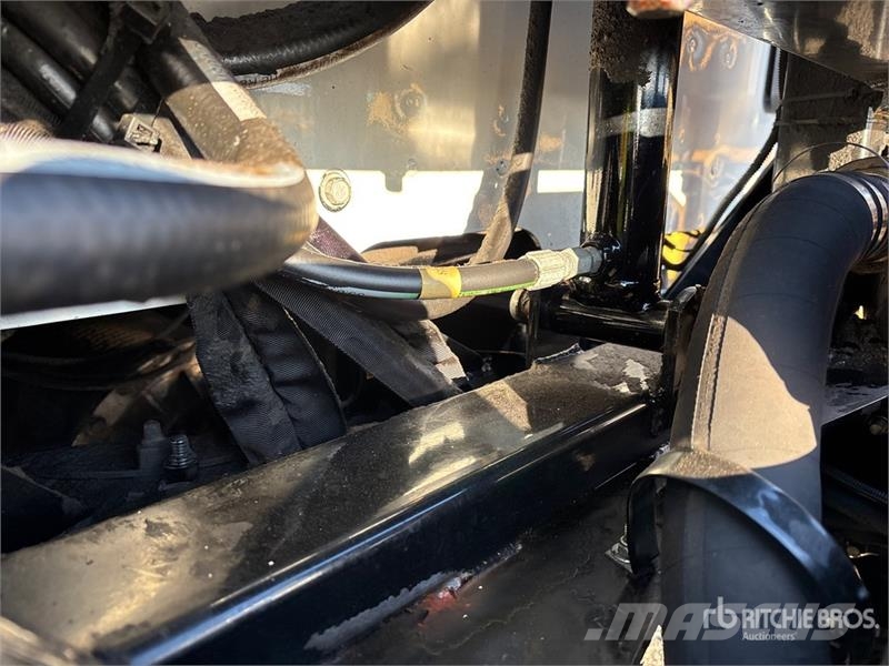 Peterbilt 567 6x4 Hooklift Truck Vinçli kamyonlar