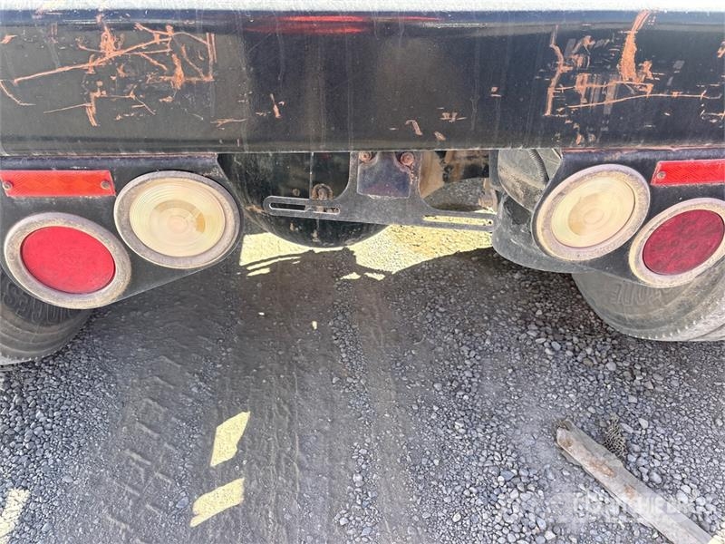Peterbilt 567 6x4 T/A Day Cab Truck Tractor Tractor Units
