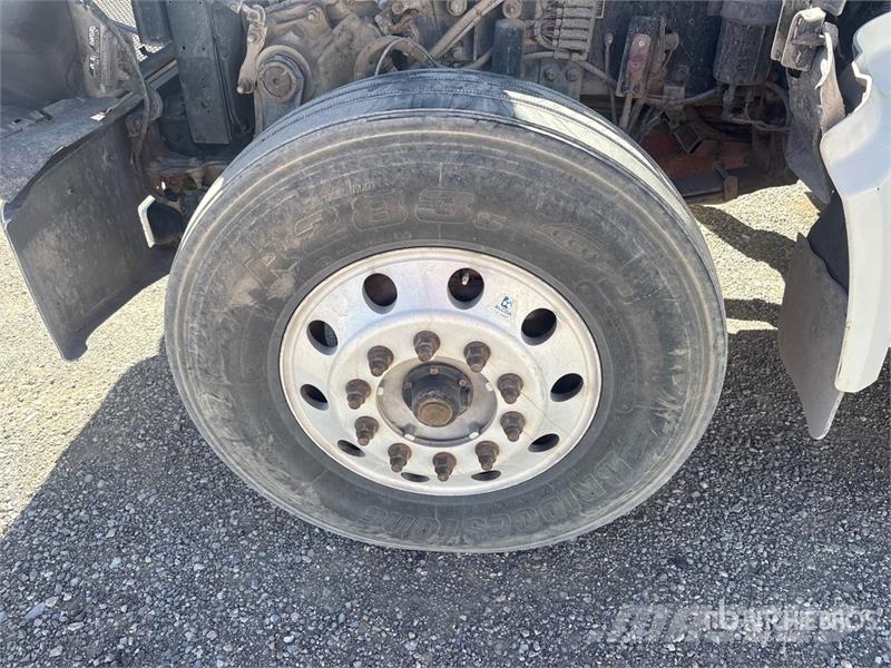 Peterbilt 567 6x4 T/A Day Cab Truck Tractor Tractor Units