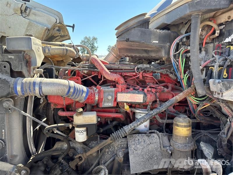 Peterbilt 567 8x4 Cab and Chassis Kabinos ir salonai