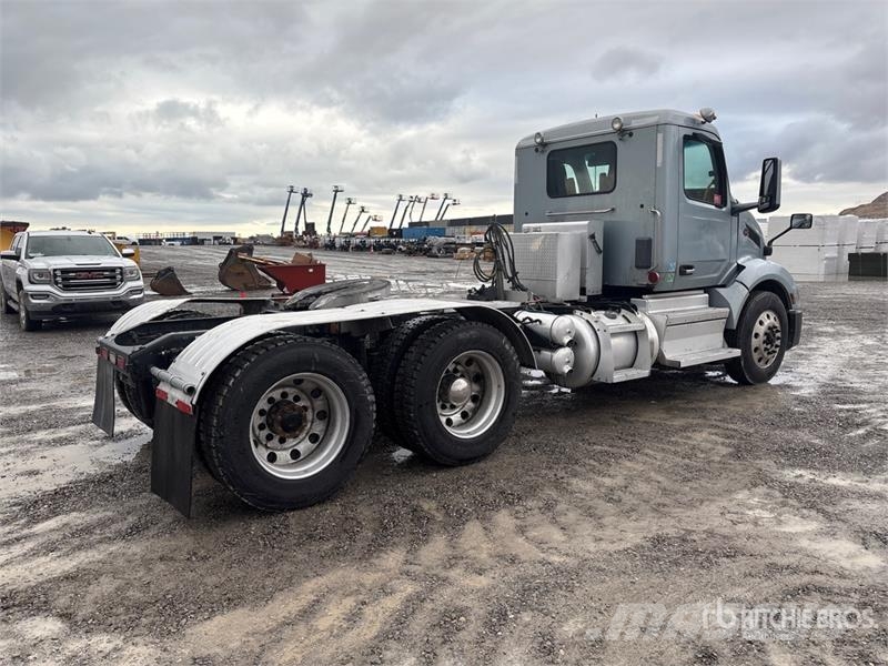 Peterbilt 579 Vilcēji