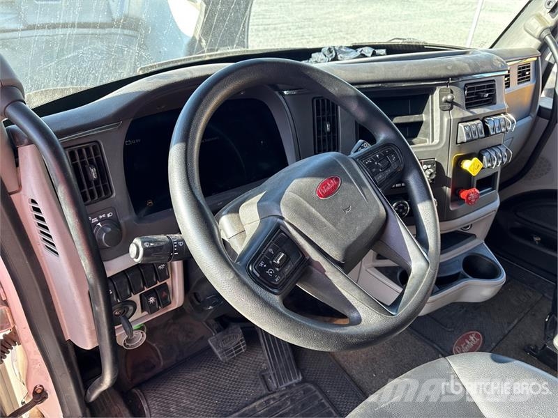 Peterbilt 579 Autotractoare