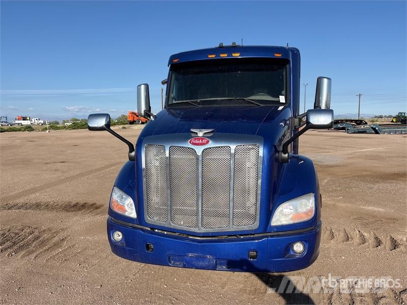 Peterbilt 579 Trekkvogner