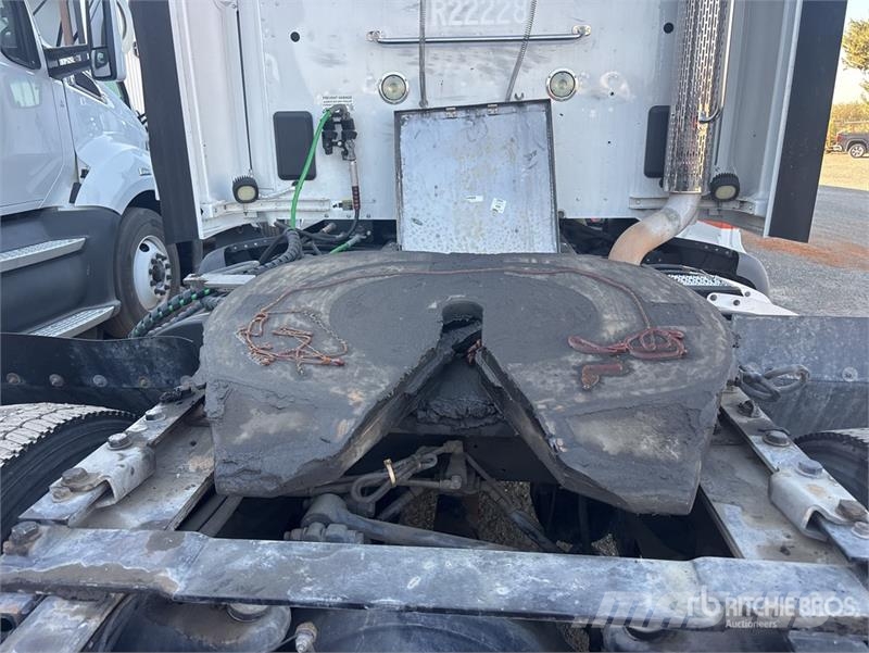 Peterbilt 579 وحدات الجر