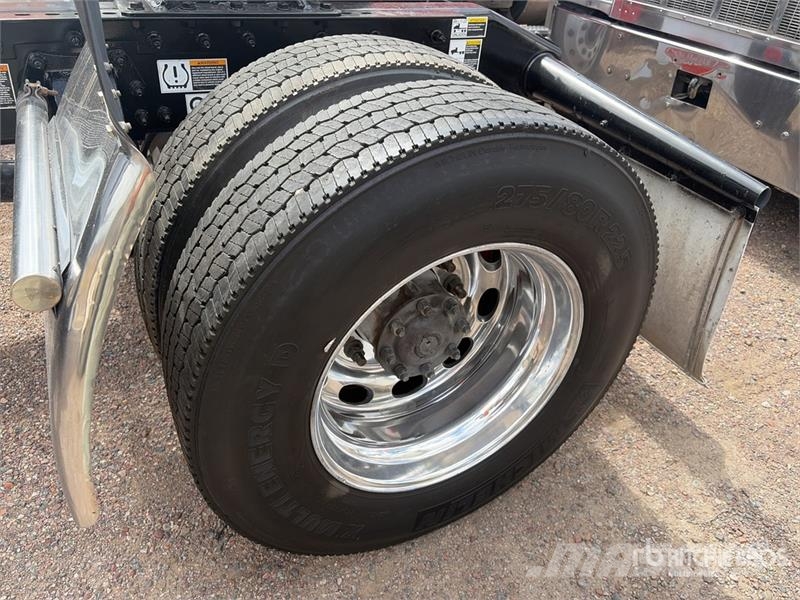 Peterbilt 579 Тягачі