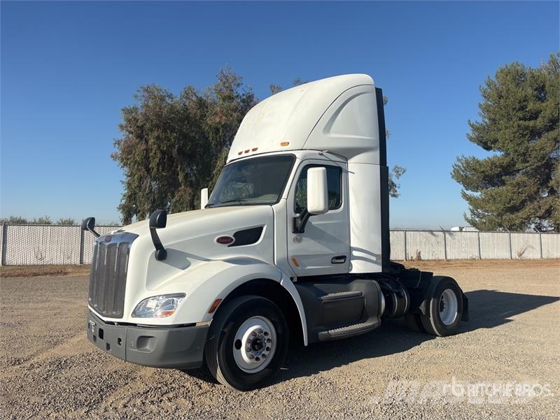 Peterbilt 579 وحدات الجر