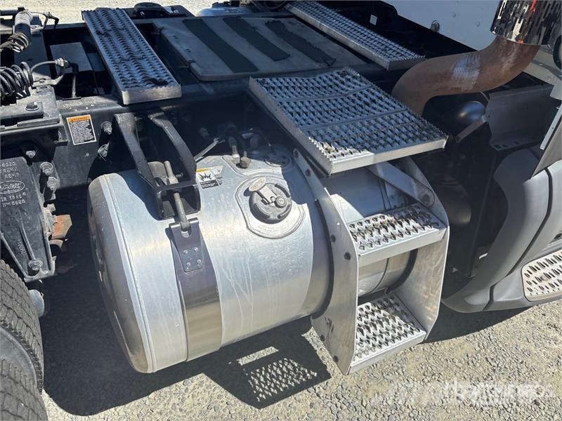 Peterbilt 579 Autotractoare