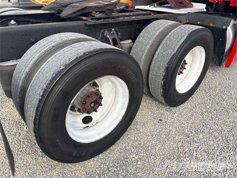 Peterbilt 579 Trekkers