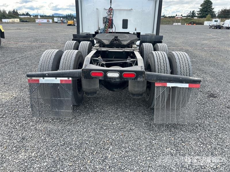 Peterbilt 579 Trekkers