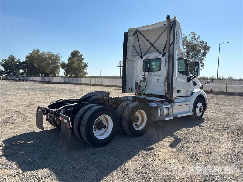 Peterbilt 579 Vlačilci