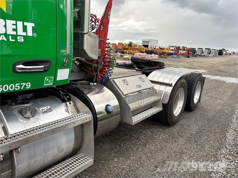 Peterbilt 579 Vilcēji