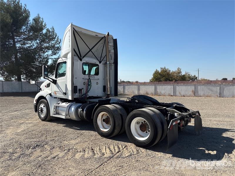 Peterbilt 579 Vlačilci