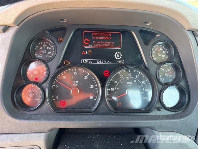 Peterbilt 579 وحدات الجر