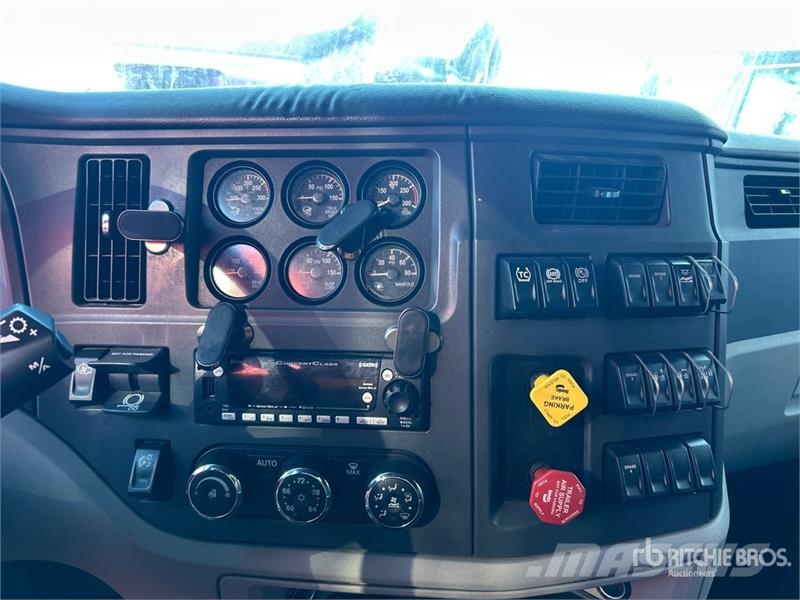 Peterbilt 579 Prime Movers