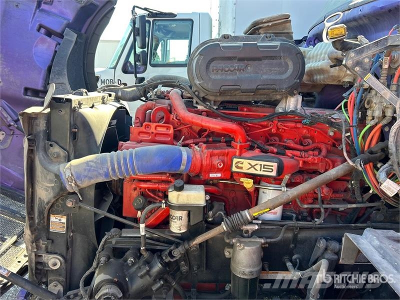 Peterbilt 579 Prime Movers