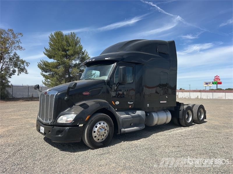 Peterbilt 579 Prime Movers