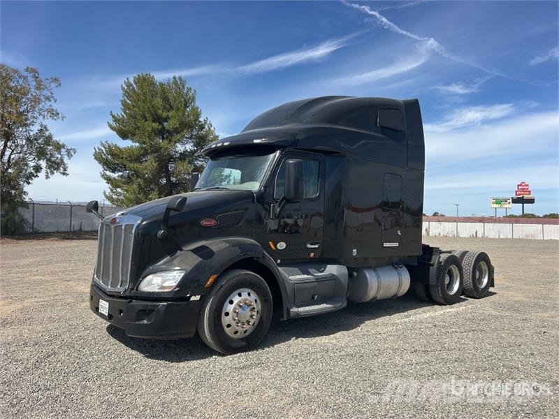 Peterbilt 579 Prime Movers