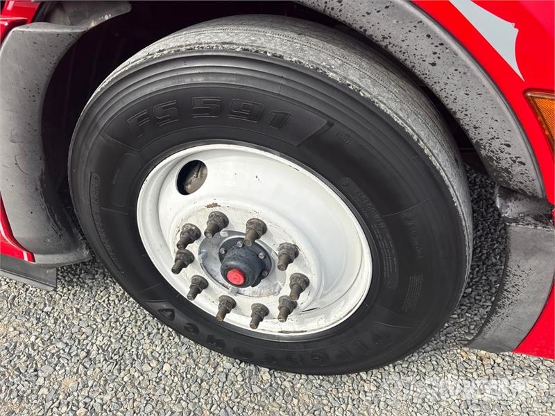 Peterbilt 579 Trekkers