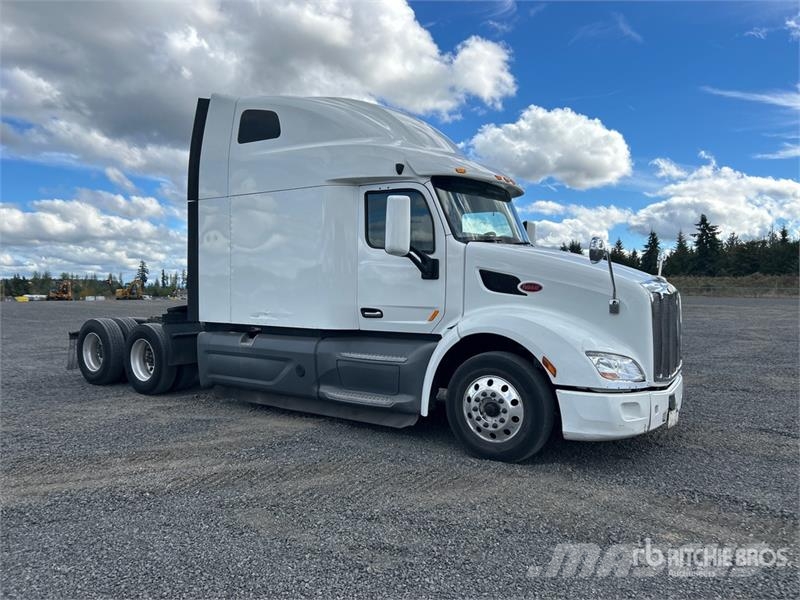 Peterbilt 579 Trekkers