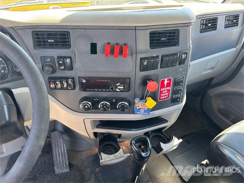 Peterbilt 579 Autotractoare