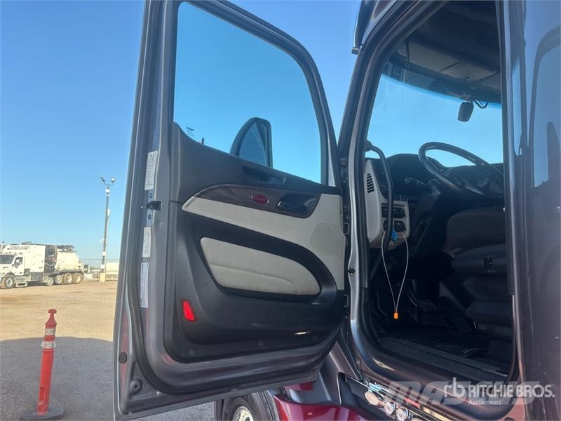 Peterbilt 579 Vetopöytäautot
