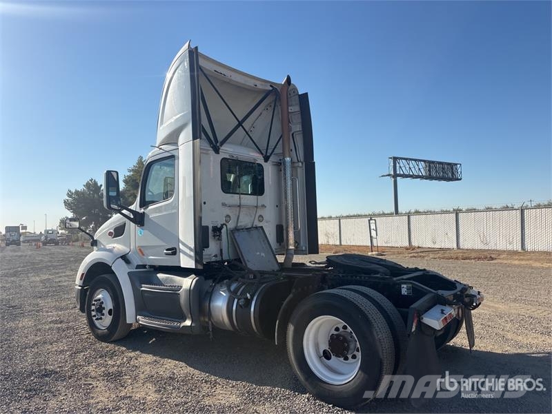 Peterbilt 579 وحدات الجر