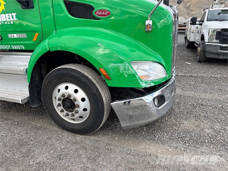 Peterbilt 579 Vilcēji