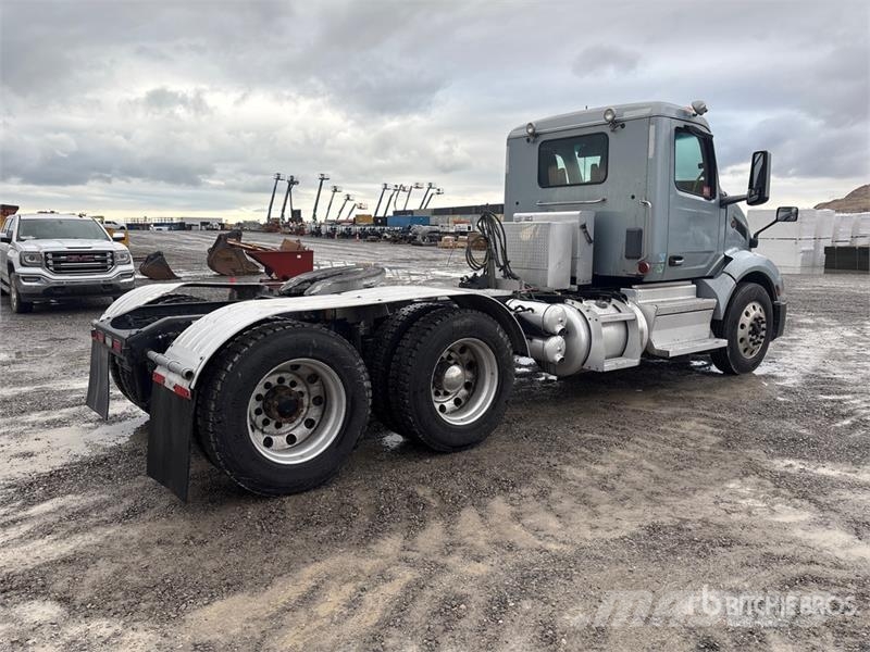 Peterbilt 579 Vilcēji